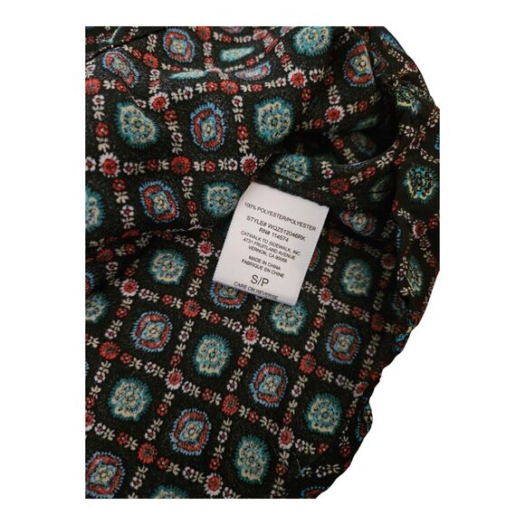 Pleione Small Floral Long Sleeve Button Up Shirt - Picture 4 of 8